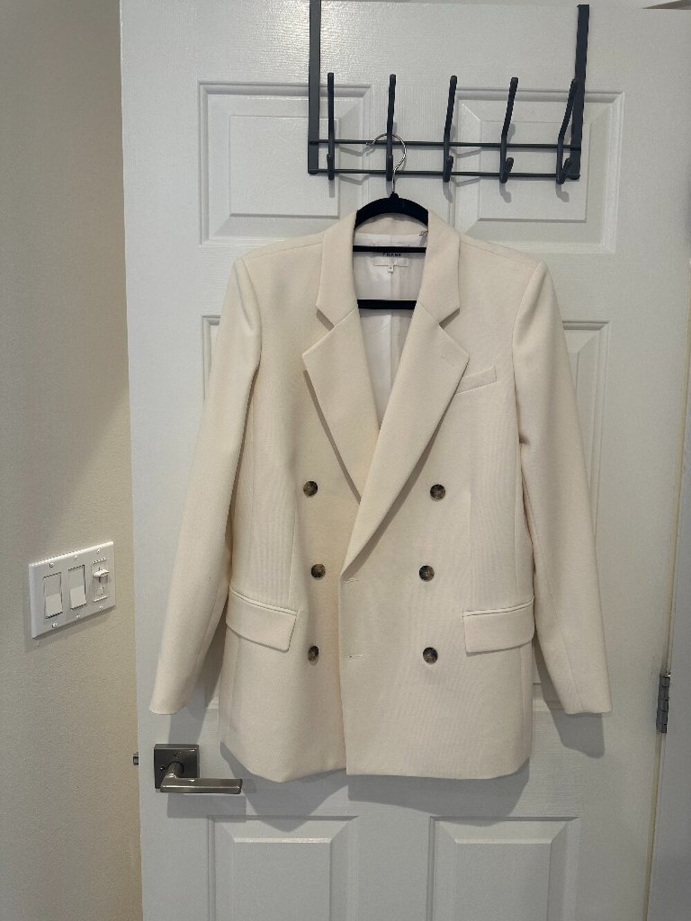 The Relaxed Everyday Ivory Blazer